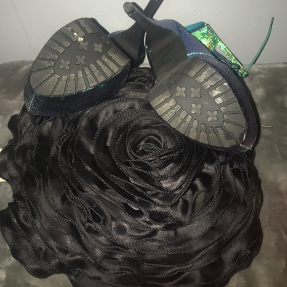 SHANA HEEL: Super Blue Iridescent Platform - Picture 4 of 5